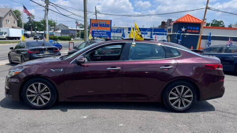 2019 Kia Optima EX