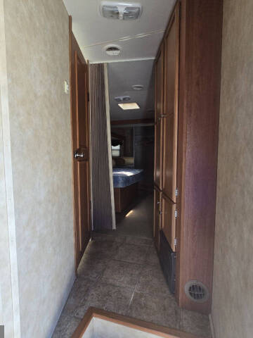 2009 Sportsman 305 RE