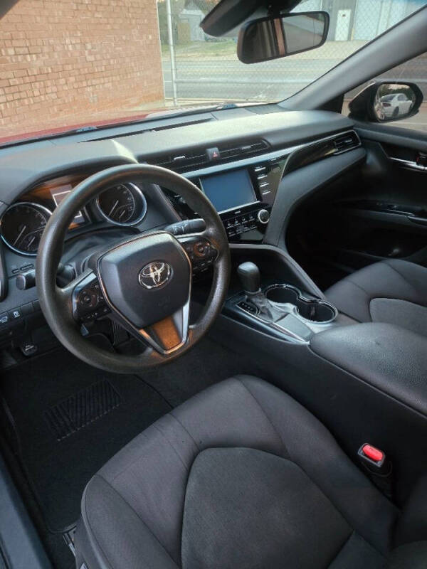 2020 Toyota Camry LE