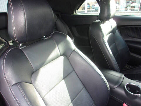 2017 Ford Mustang EcoBoost Premium