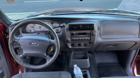 2001 Ford Explorer Sport Trac