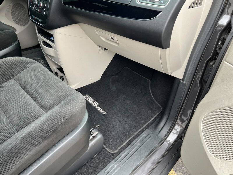 2017 Dodge Grand Caravan SE