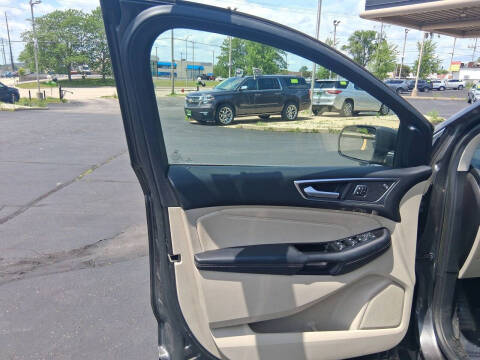 2019 Ford Edge Titanium