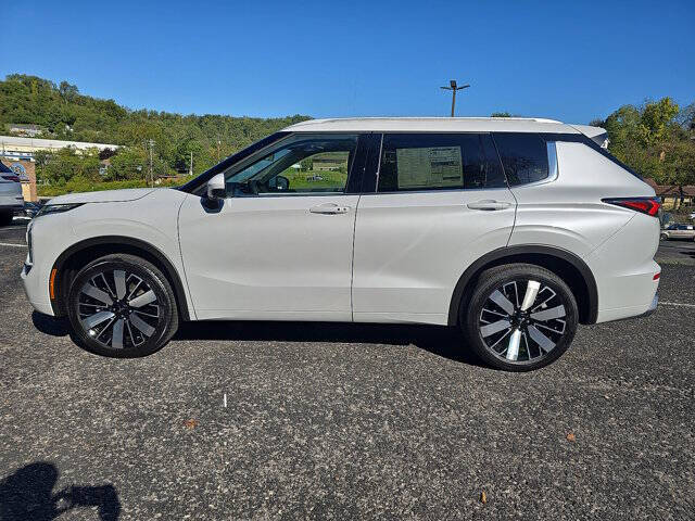 2025 Mitsubishi Outlander SEL