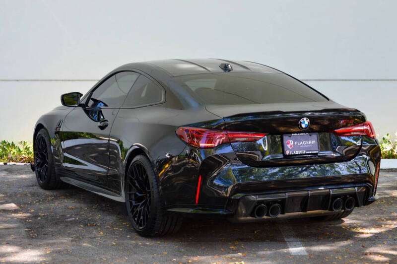 2025 BMW M4 CS