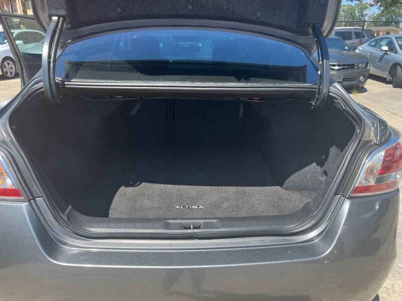 2015 Nissan Altima 2.5 SV