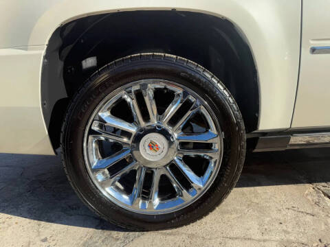 2013 Cadillac Escalade ESV Platinum Edition