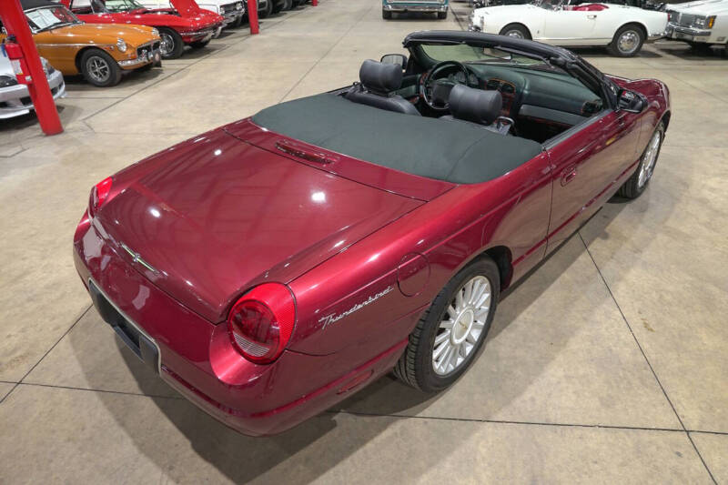 2004 Ford Thunderbird Deluxe