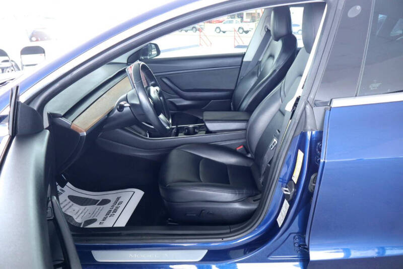 2019 Tesla Model 3 Performance