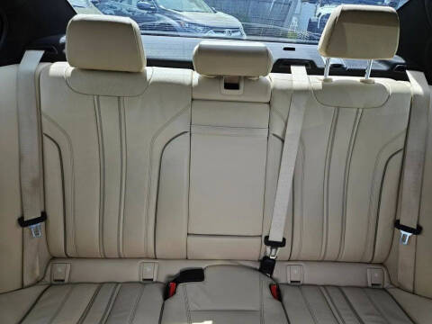 2017 BMW 5 Series 530i