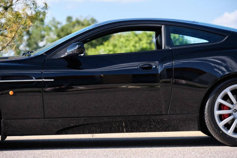 2003 Aston Martin V12 Vanquish