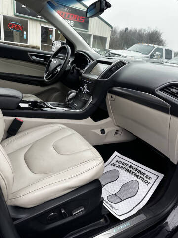 2017 Ford Edge Titanium