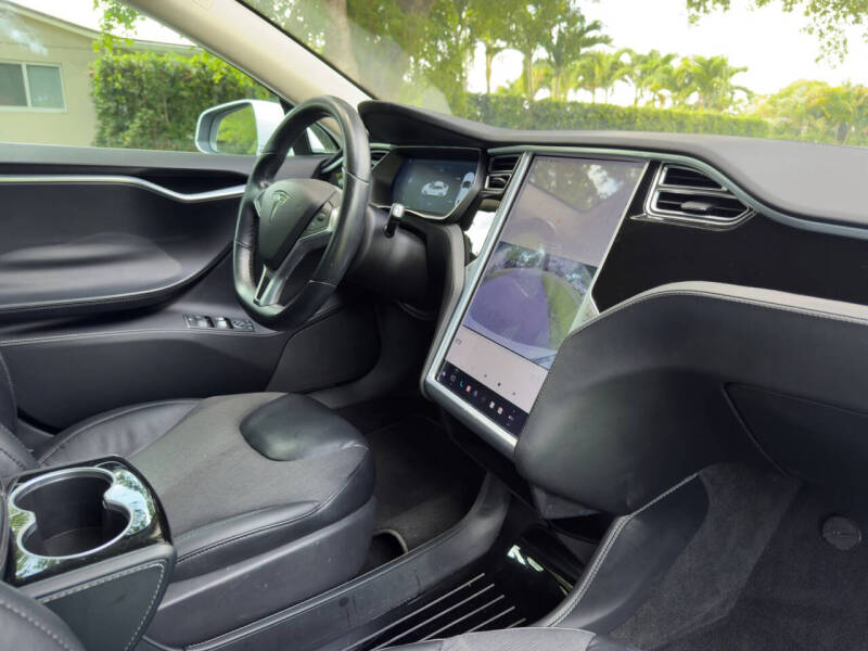 2016 Tesla Model S