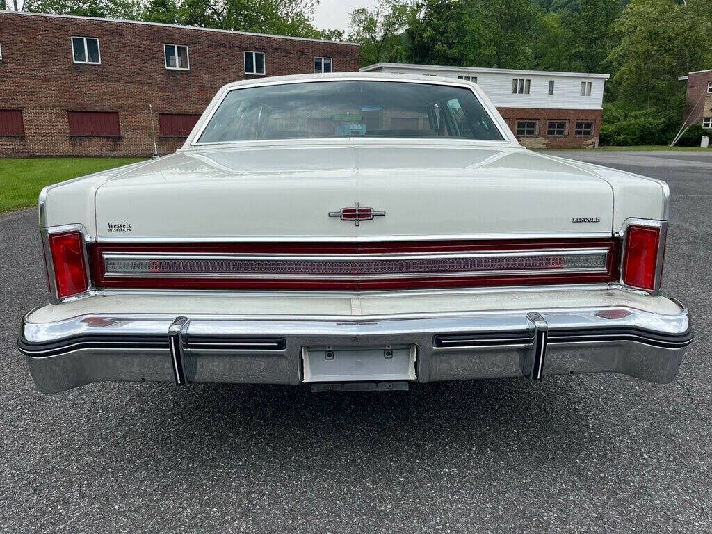 1976 Lincoln Continental 7