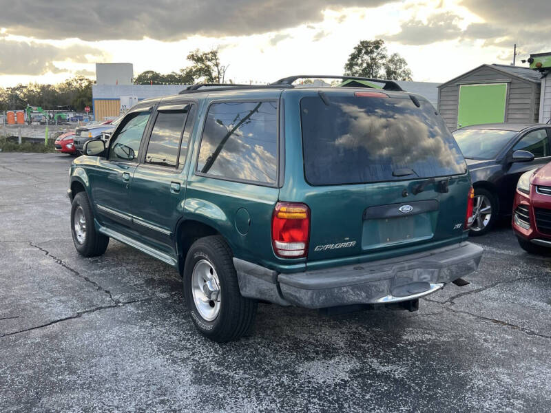 1998 Ford Explorer XLT