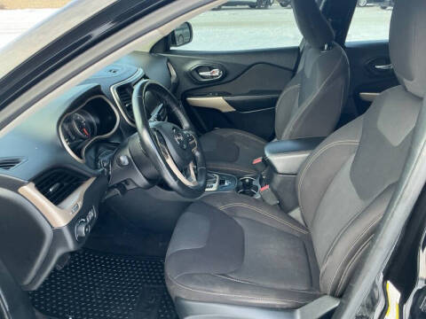 2017 Jeep Cherokee Latitude