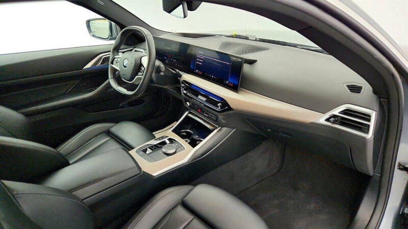 2025 BMW 4 Series 430i xDrive