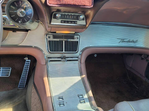 1963 Ford Thunderbird