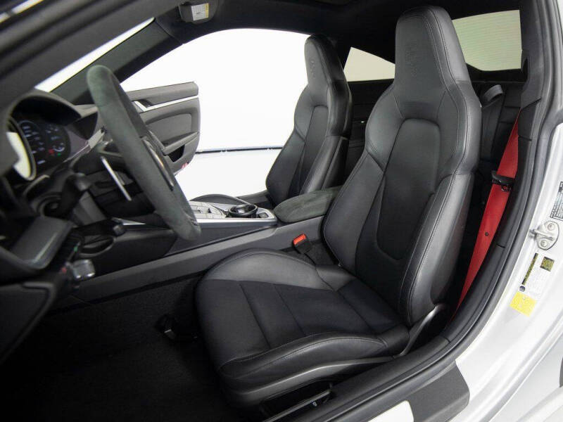 2023 Porsche 911 Carrera S