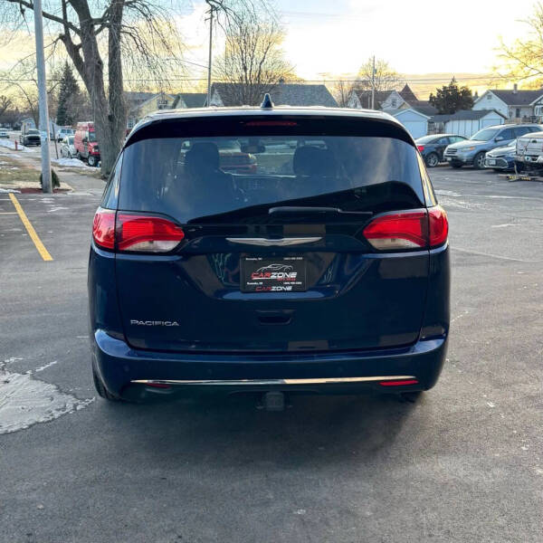 2018 Chrysler Pacifica Touring Plus