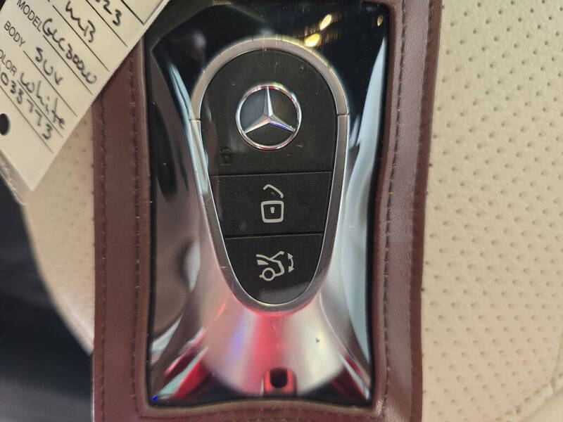 2023 Mercedes-Benz GLC GLC 300