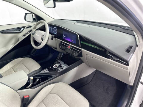 2023 Kia Niro EV Wave