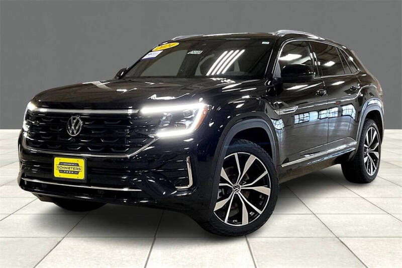 Used 2024 Volkswagen Atlas Cross Sport SEL Premium R-LINE with VIN 1V2FE2CA5RC212379 for sale in Montevideo, Minnesota
