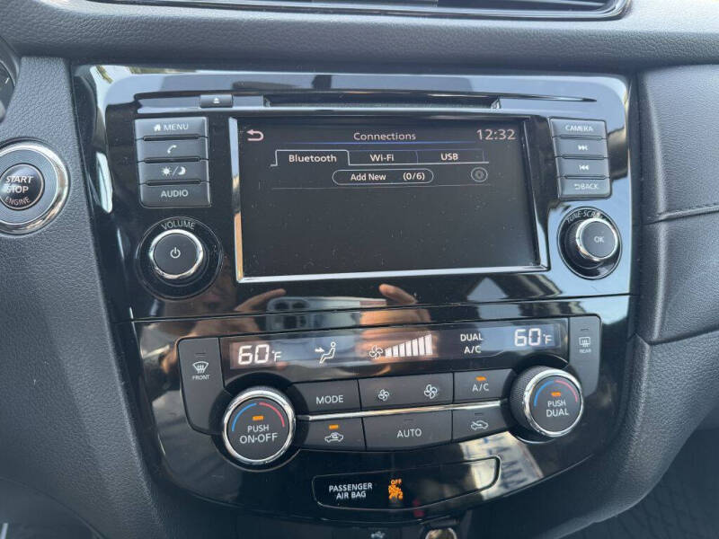 2018 Nissan Rogue S