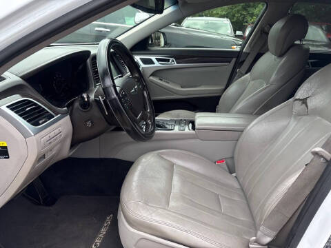 2017 Genesis G80