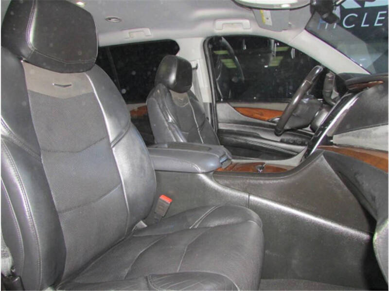 2018 Cadillac Escalade ESV Standard