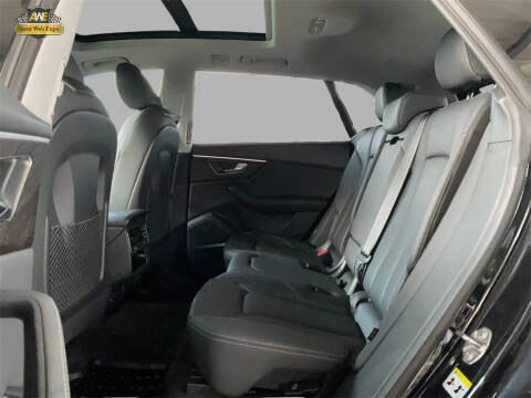 2023 Audi Q8 quattro Prestige 55 TFSI