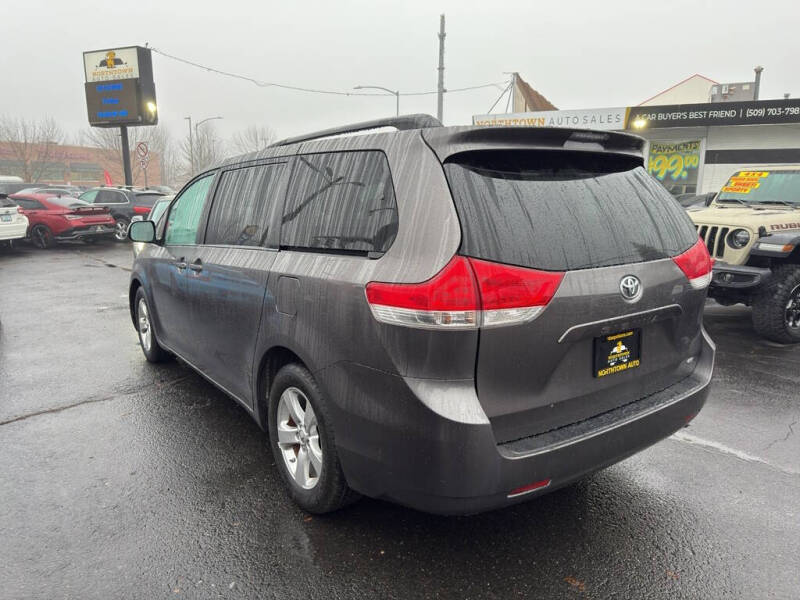 2013 Toyota Sienna