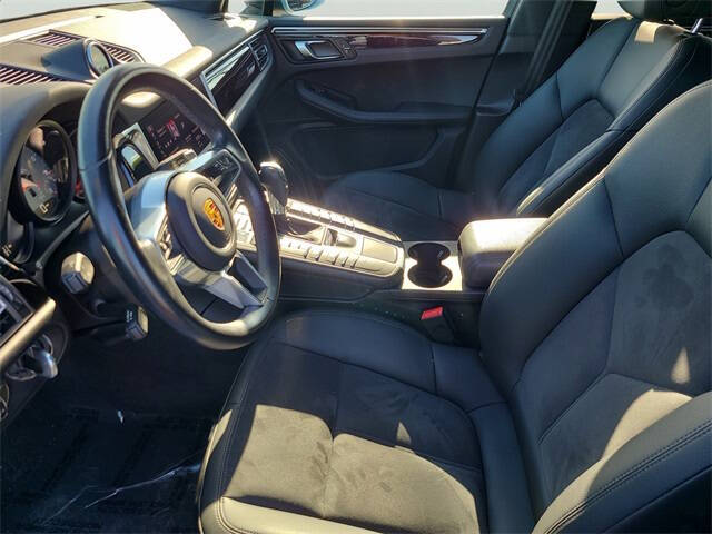 2021 Porsche Macan S