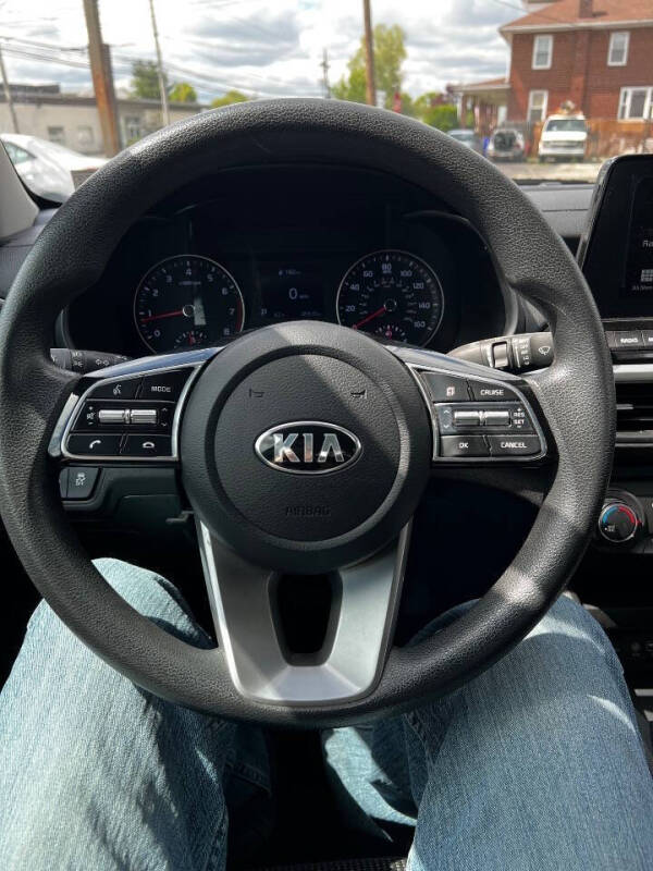 2021 Kia Forte FE