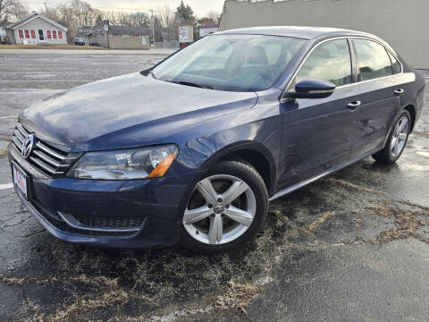 2012 Volkswagen Passat for sale at Car Castle in Zion IL