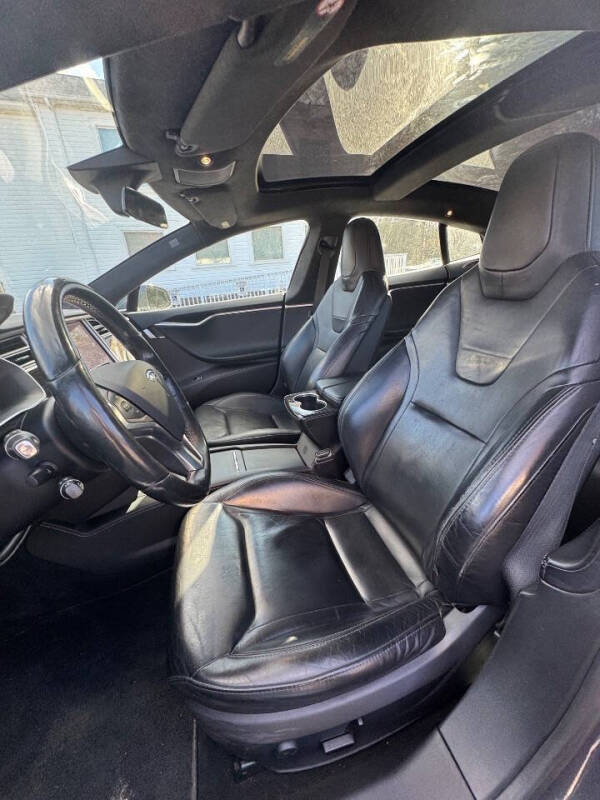 2016 Tesla Model S 75D