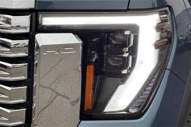 2025 GMC Sierra 2500HD