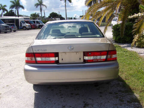 2000 Lexus ES 300