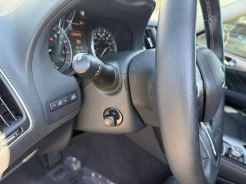 2022 Infiniti Q50 Luxe