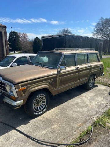 1988 Jeep Grand Wagoneer for sale at Classic Car Deals in Cadillac MI