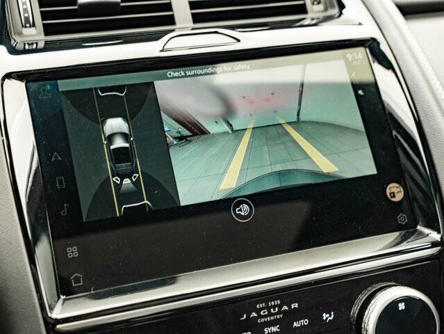2024 Jaguar E-PACE P250 R-Dynamic SE