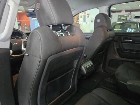 2016 GMC Acadia SLE-2