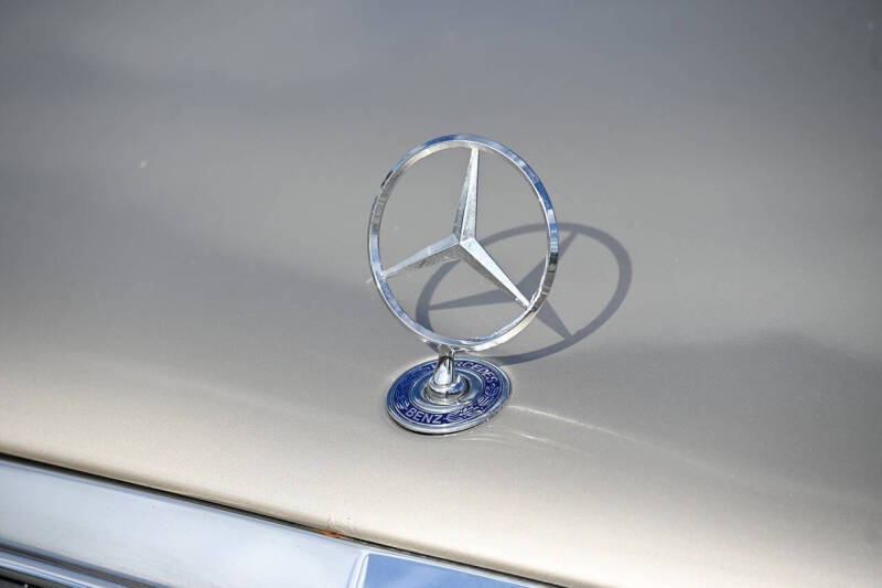 1995 Mercedes-Benz E-Class E 320