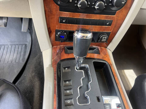 2008 Jeep Commander Overland