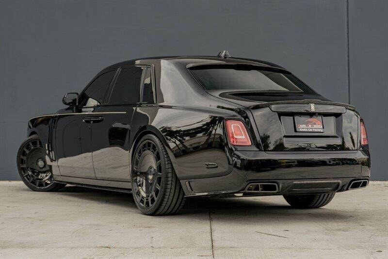 2024 Rolls-Royce Phantom