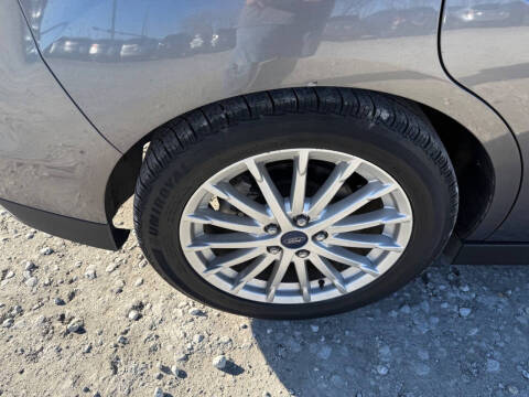 2013 Ford C-MAX Hybrid SE