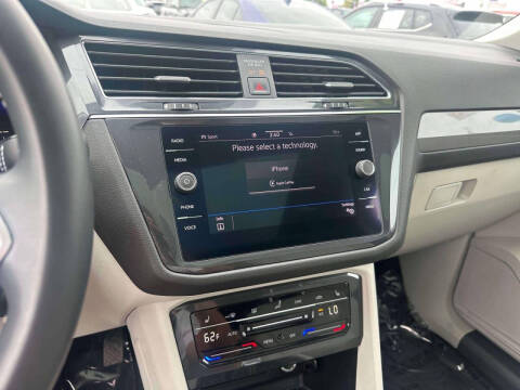 2022 Volkswagen Tiguan SE 4Motion