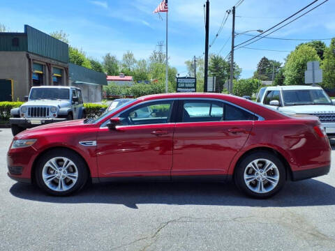 2014 Ford Taurus SEL