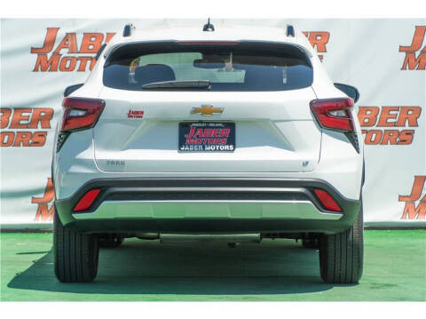 2025 Chevrolet Trax LT