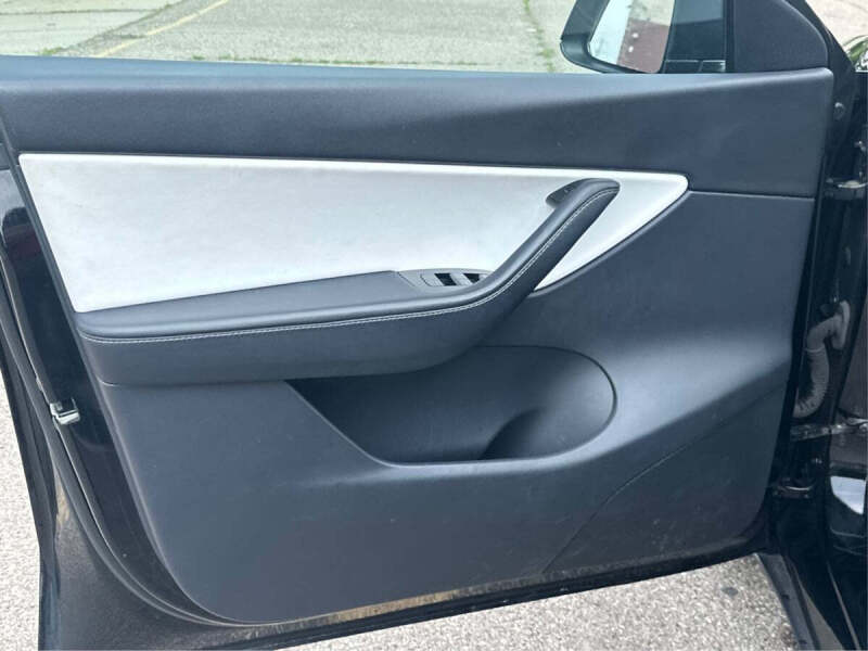 2020 Tesla Model Y Performance